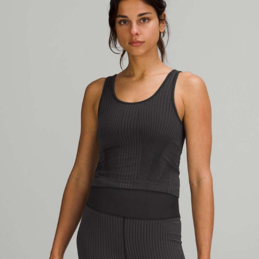 Lululemon Ebb To Street
